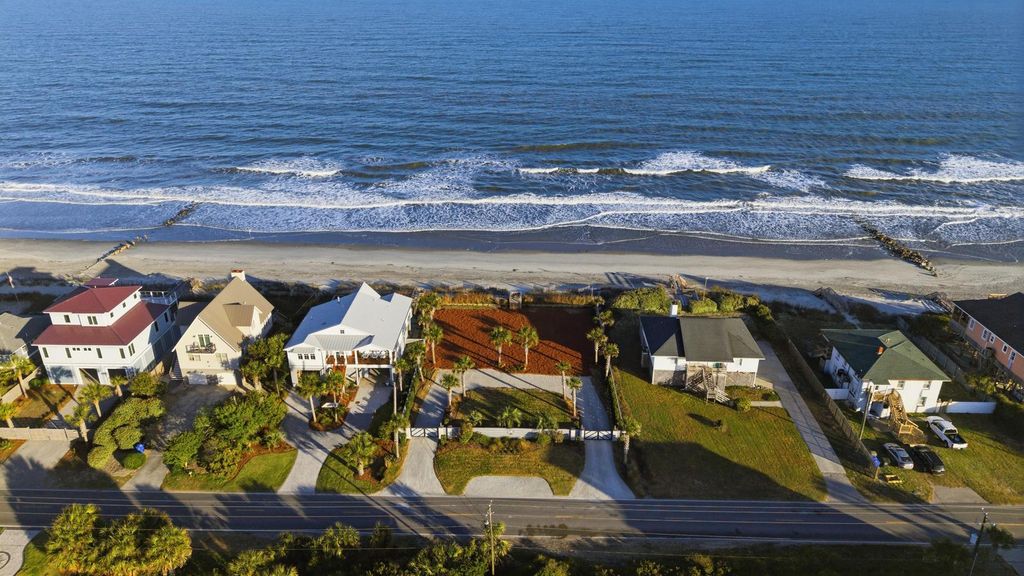 Photo of 1611 E Ashley Avenue, Folly Beach, SC 29439 (MLS # 26009831)