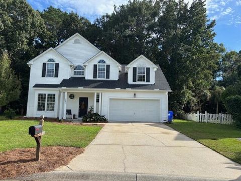 Photo of 1496 Cypress Pointe Drive, Mount Pleasant, SC 29466 (MLS # 25023889)