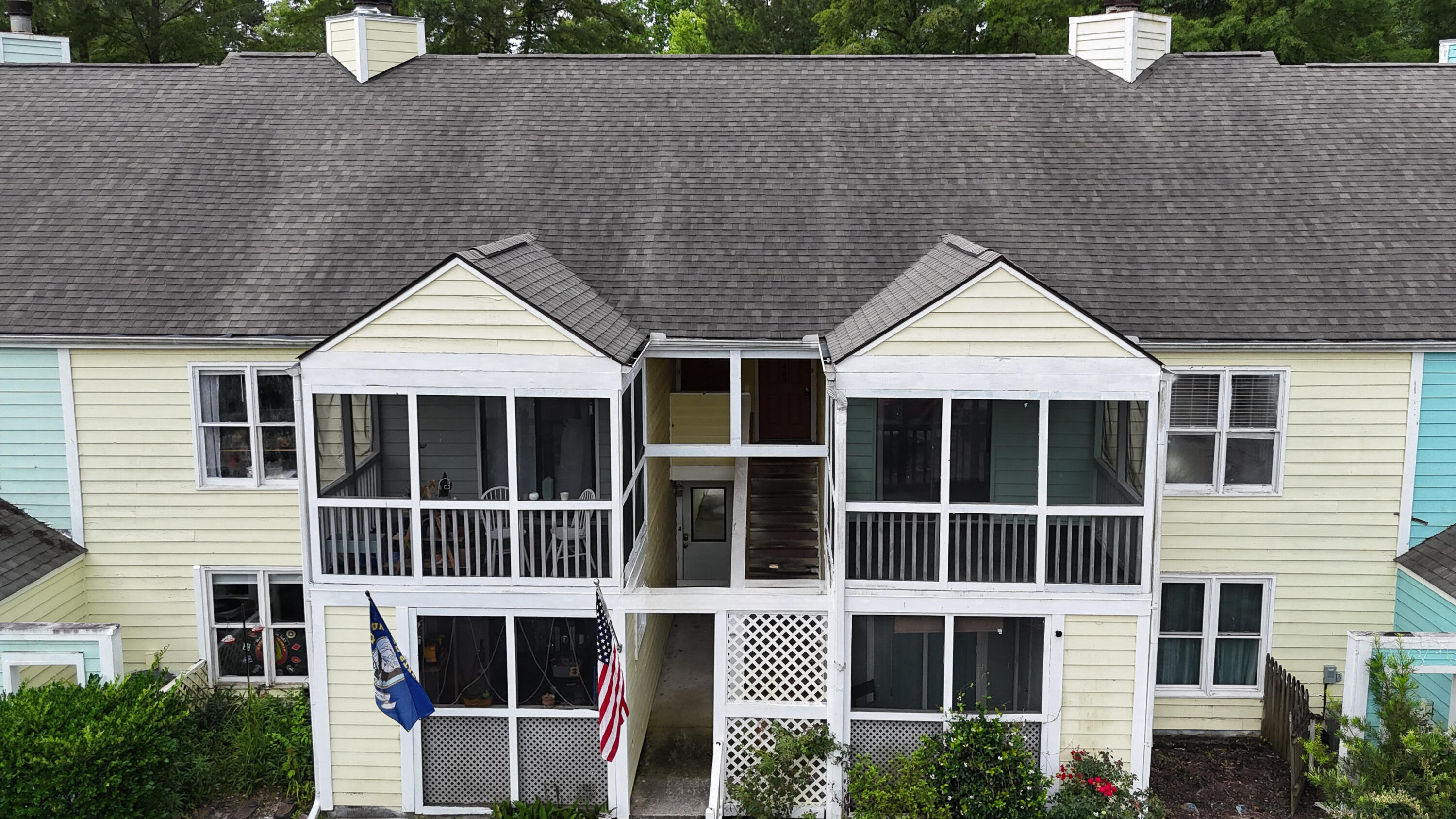 403 Sunnyside Way