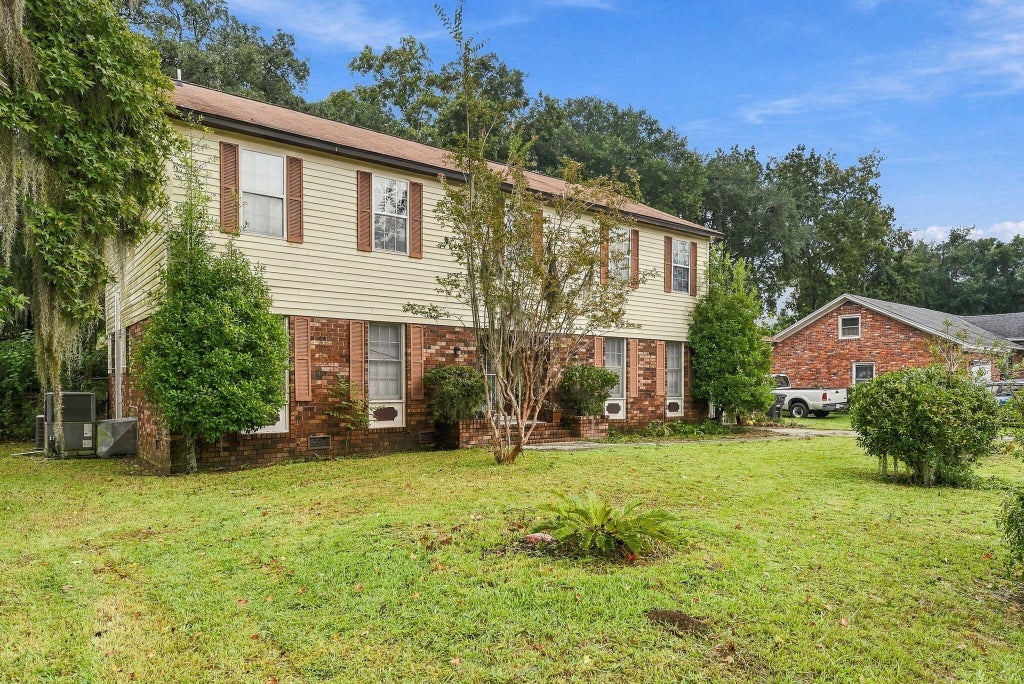 Photo of 1114 Rosemead Road, Mount Pleasant, SC 29464 (MLS # 26027659)