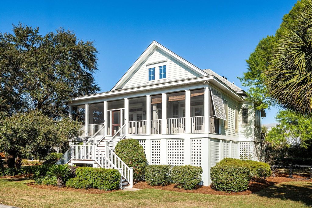 Photo of 1603 Charlotte G Circle, Mount Pleasant, SC 29464 (MLS # 26008408)