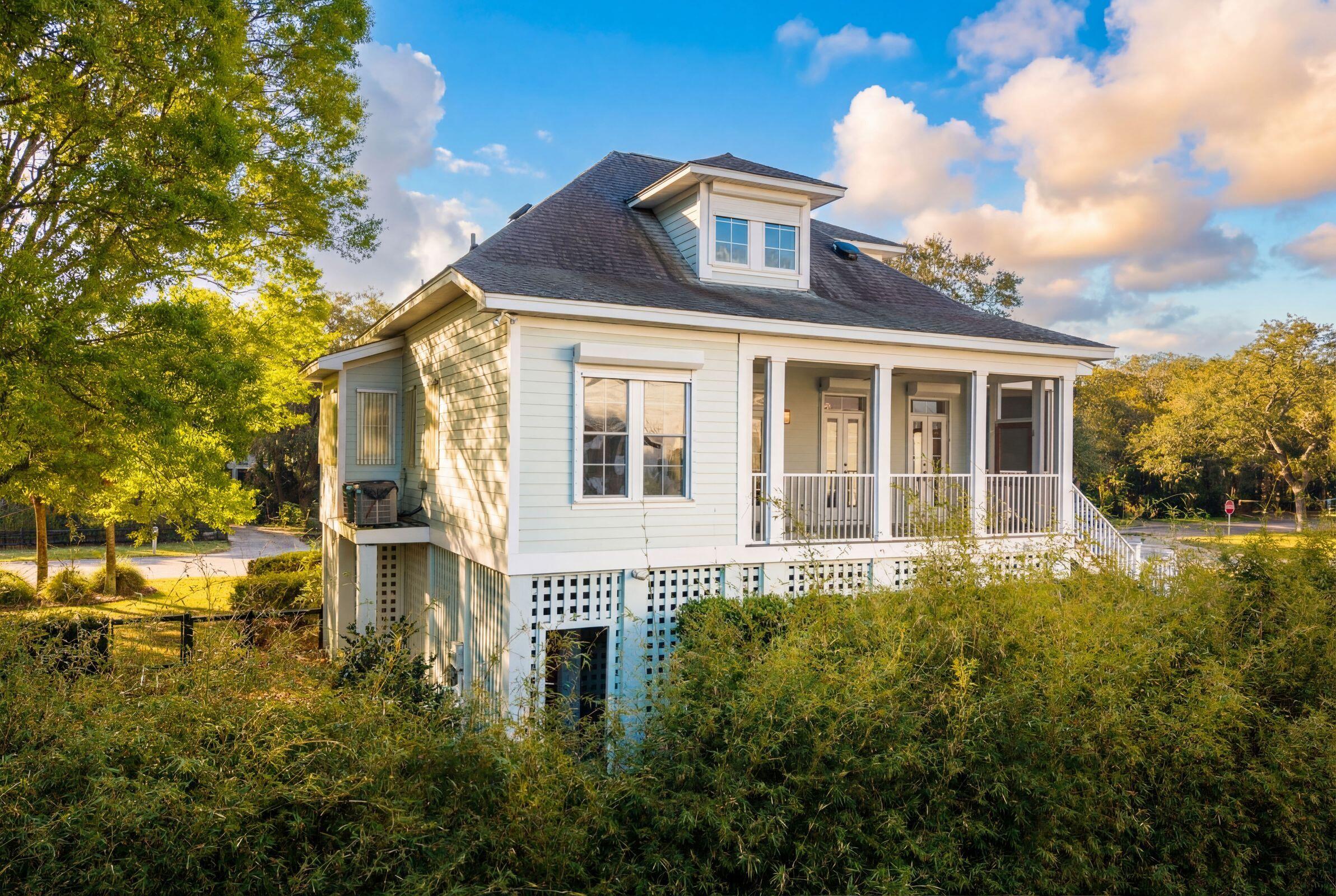 1603 Charlotte G Circle