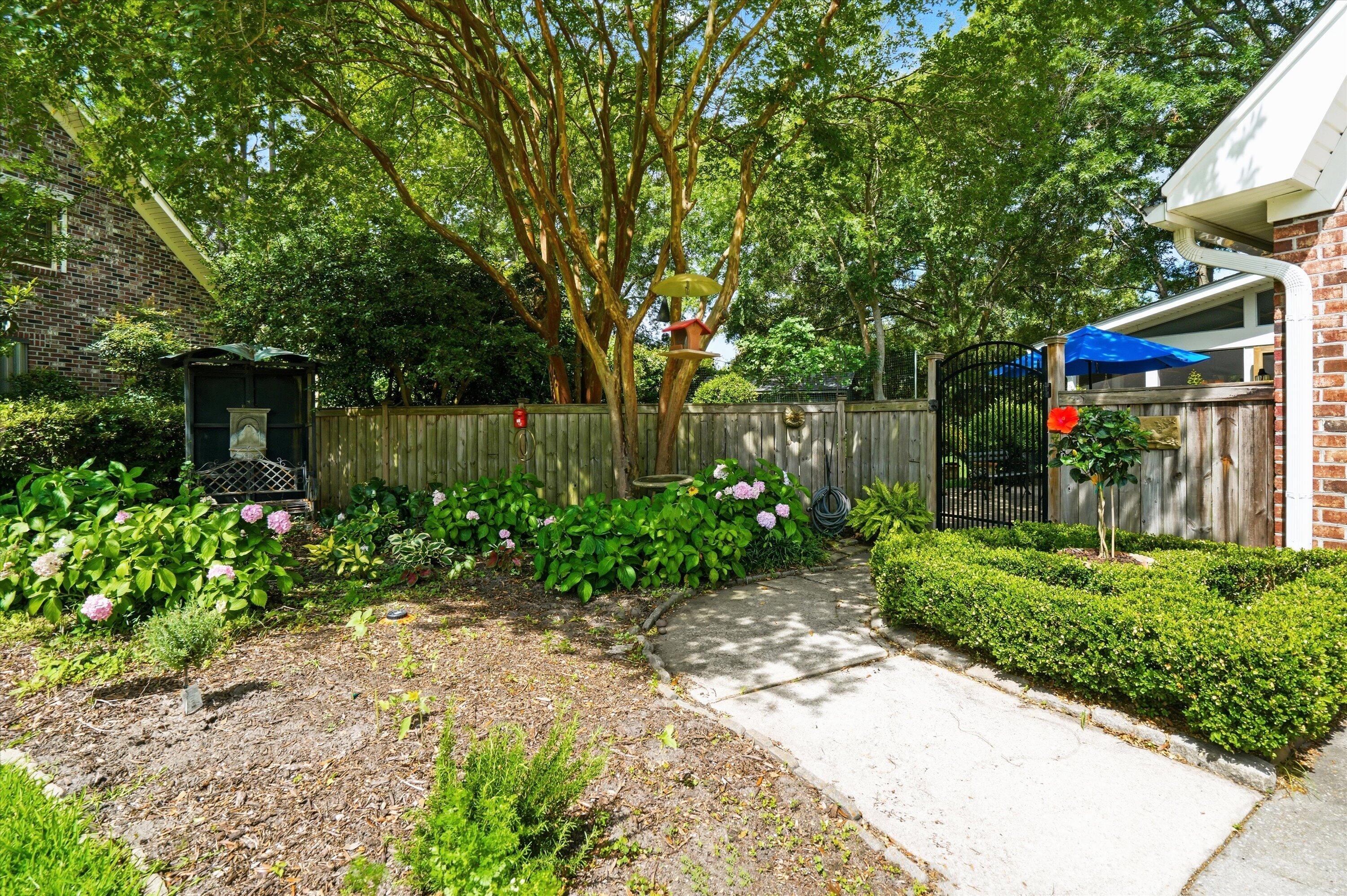 49 Markfield Drive