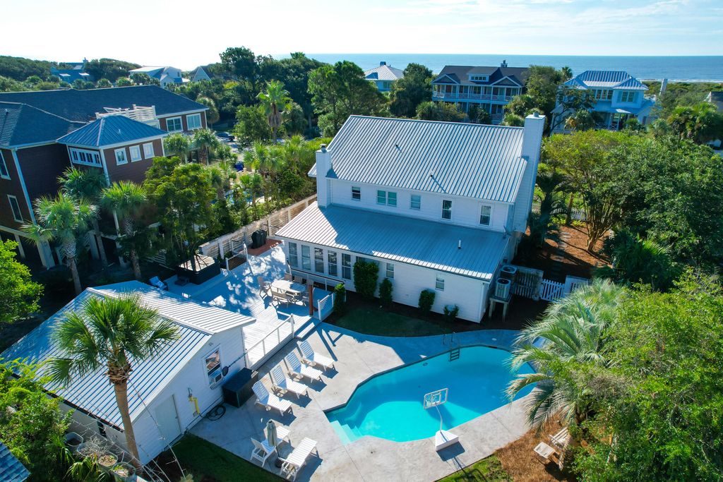 Photo of 2201 Palm Boulevard, Isle of Palms, SC 29451 (MLS # 25024874)