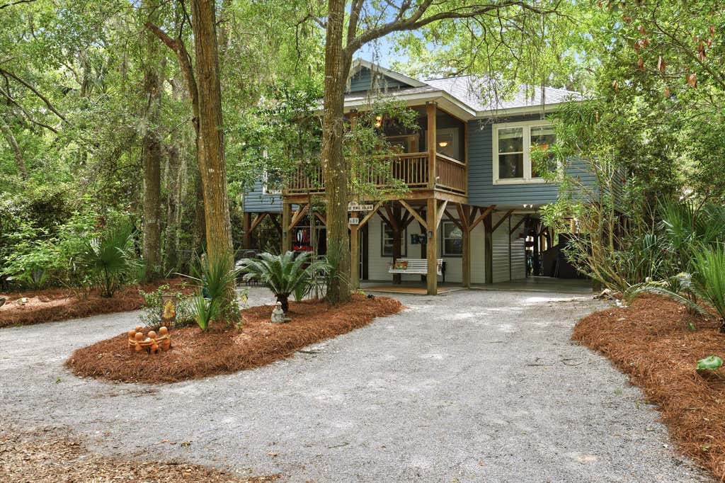 Photo of 609 Dolphin Road, Edisto Island, SC 29438 (MLS # 26016814)