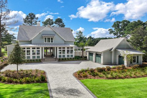 Photo of 334 Good Hope Road, Bluffton, SC 29909 (MLS # 25020799)