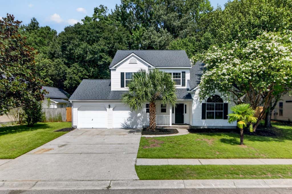 Photo of 3416 Forest Glen Drive, Charleston, SC 29414 (MLS # 26023551)