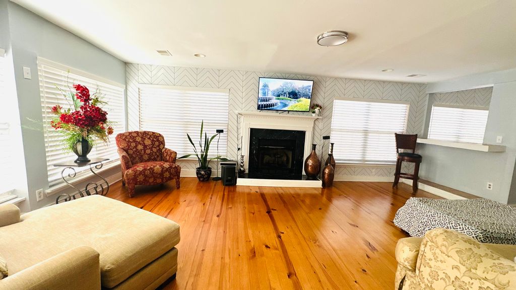 Photo of 1532 W Robinhood Drive, Charleston, SC 29407 (MLS # 26001129)