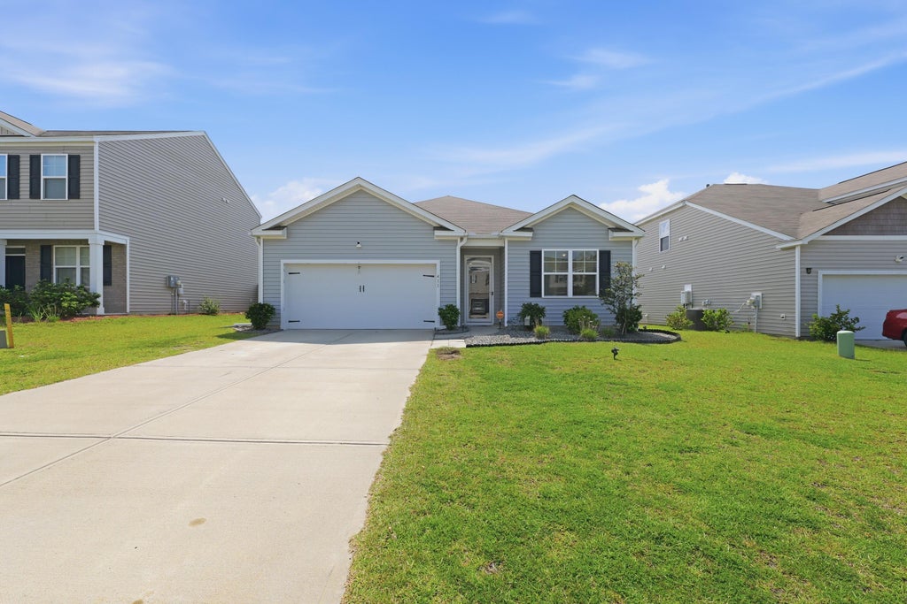 Photo of 411 Cedarview Road, Summerville, SC 29486 (MLS # 26024450)
