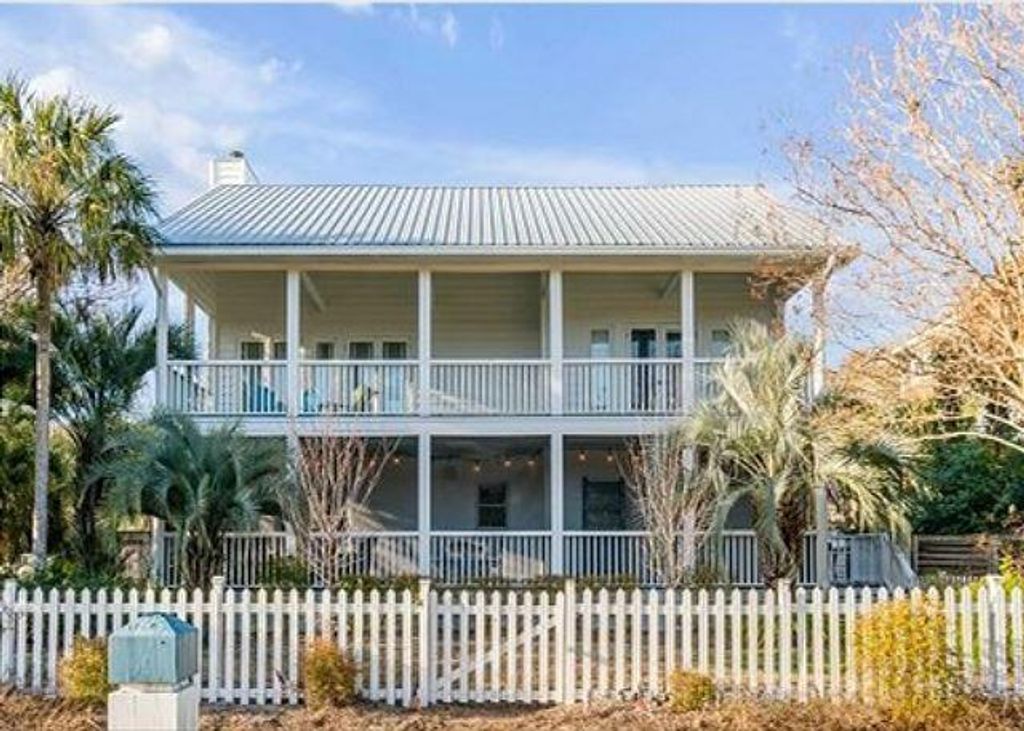 Photo of 2201 Palm Boulevard, Isle of Palms, SC 29451 (MLS # 26010373)