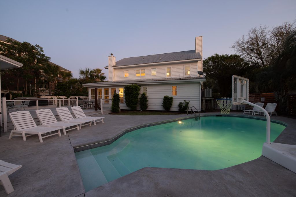 Photo of 2201 Palm Boulevard, Isle of Palms, SC 29451 (MLS # 26010373)