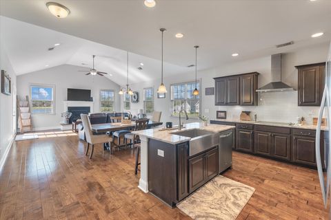 A home in Moncks Corner