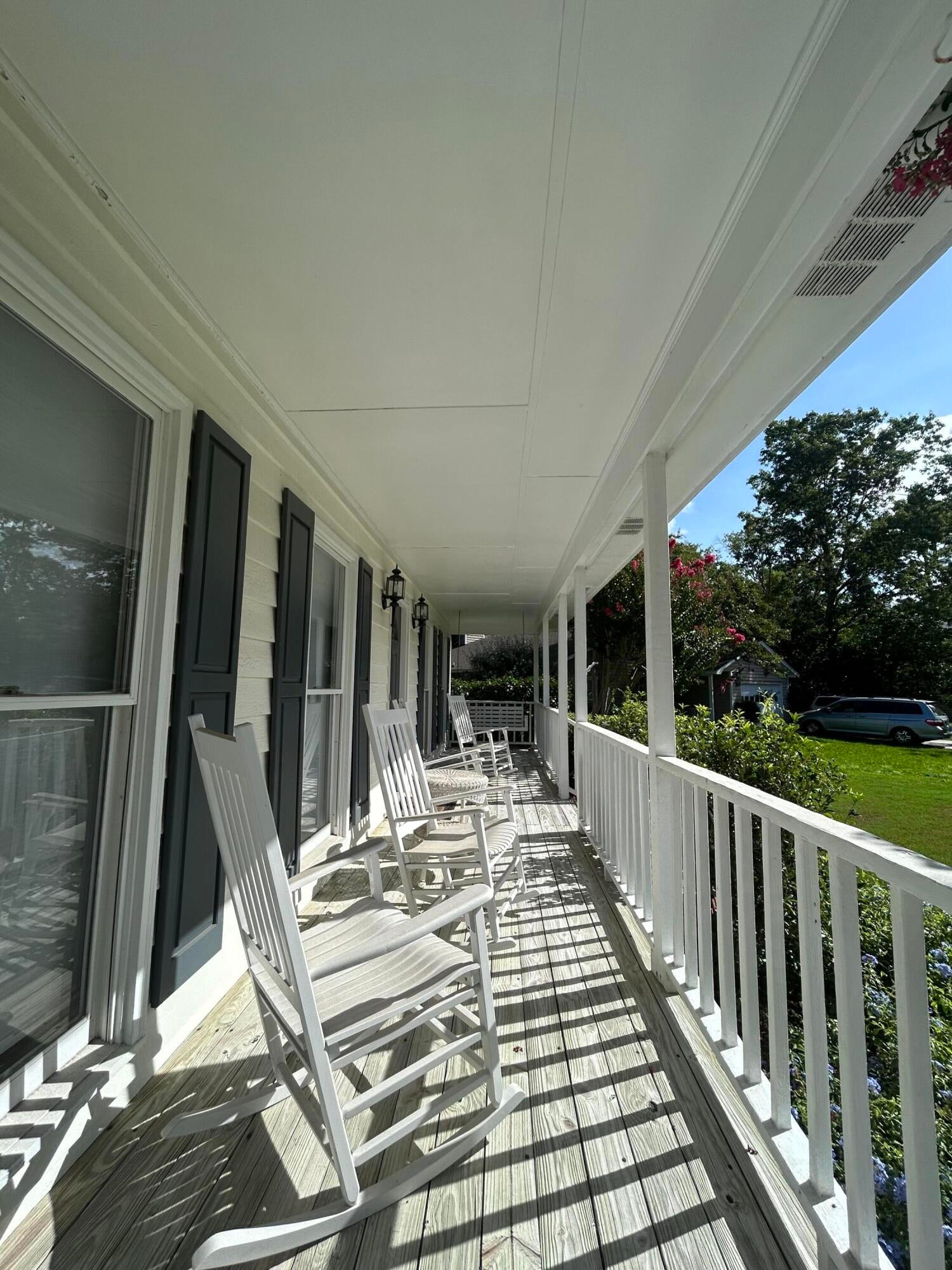 1136 Audubon Place
