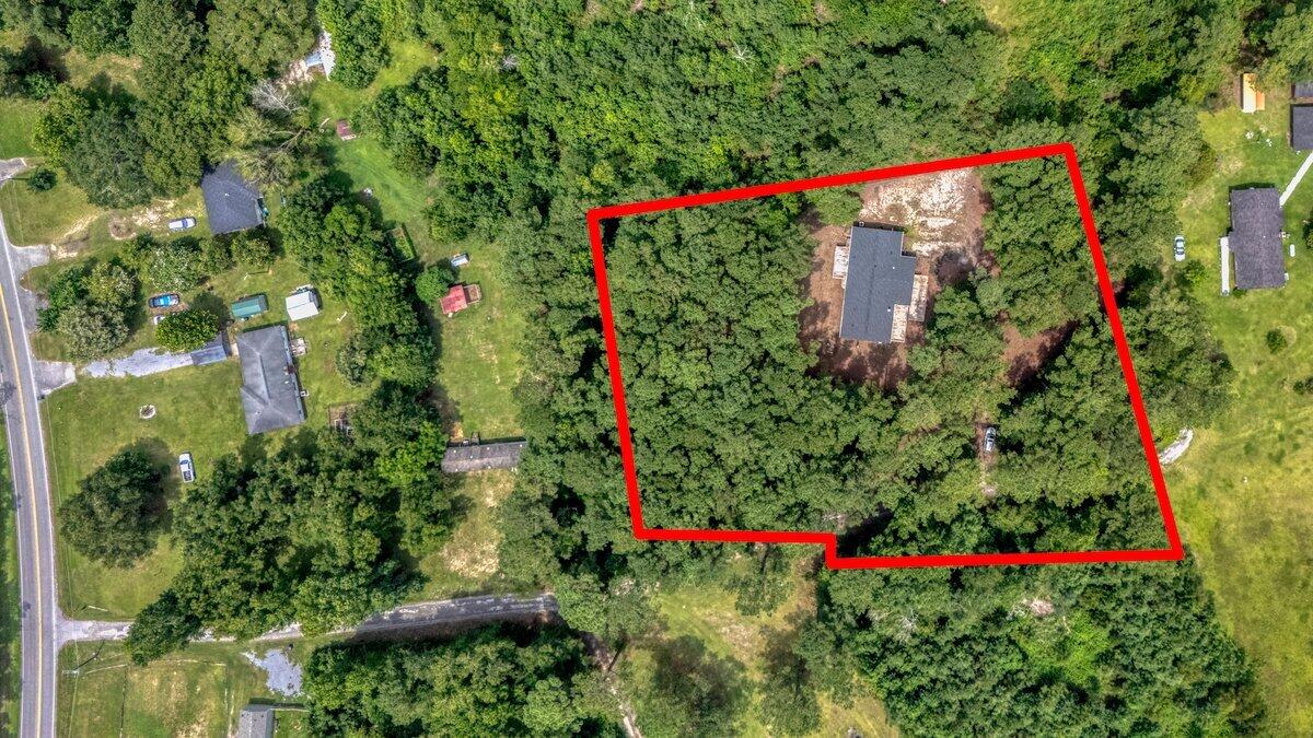 728 Huskie Lane