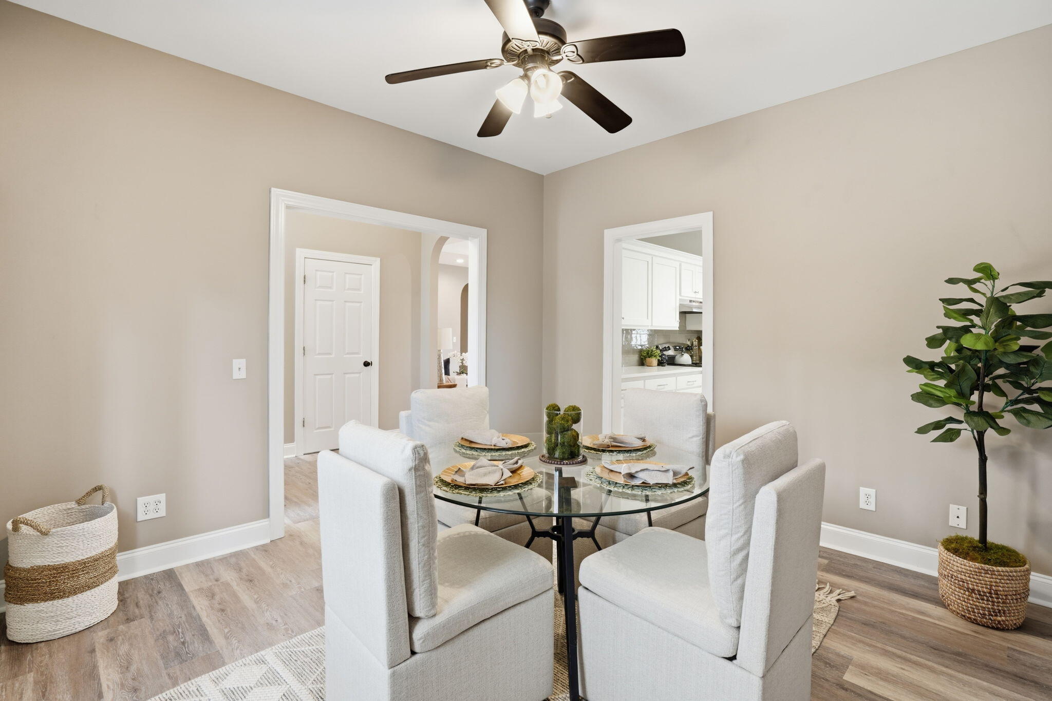 Moncks Corner, South Carolina, 29461, United States, 4 Bedrooms Bedrooms, ,3 BathroomsBathrooms,Residential,Active,2019795