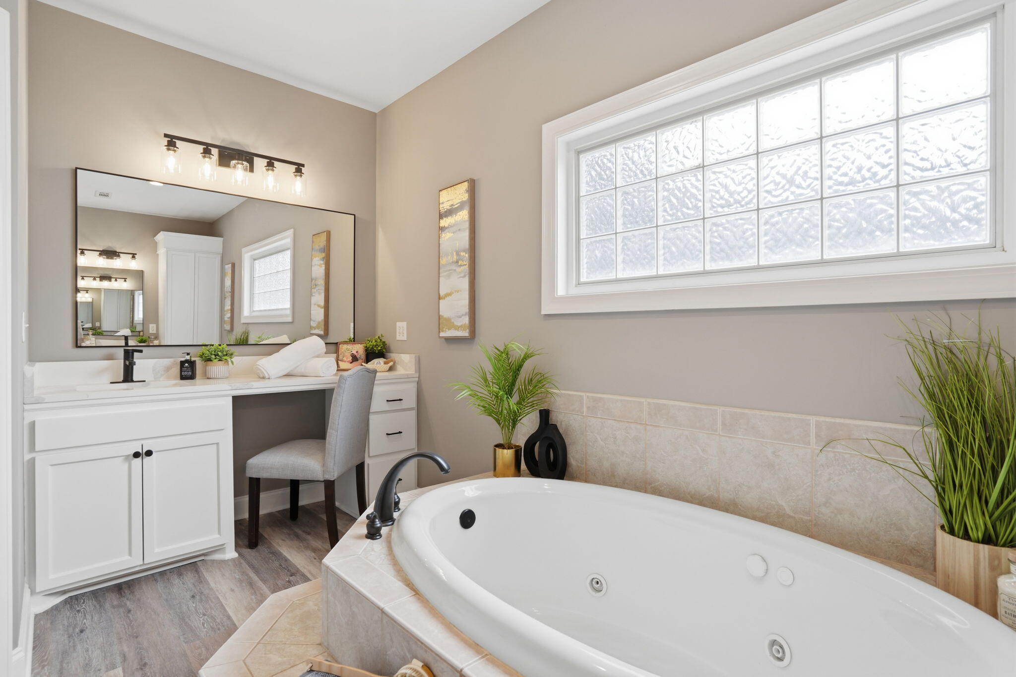 Moncks Corner, South Carolina, 29461, United States, 4 Bedrooms Bedrooms, ,3 BathroomsBathrooms,Residential,Active,2019795