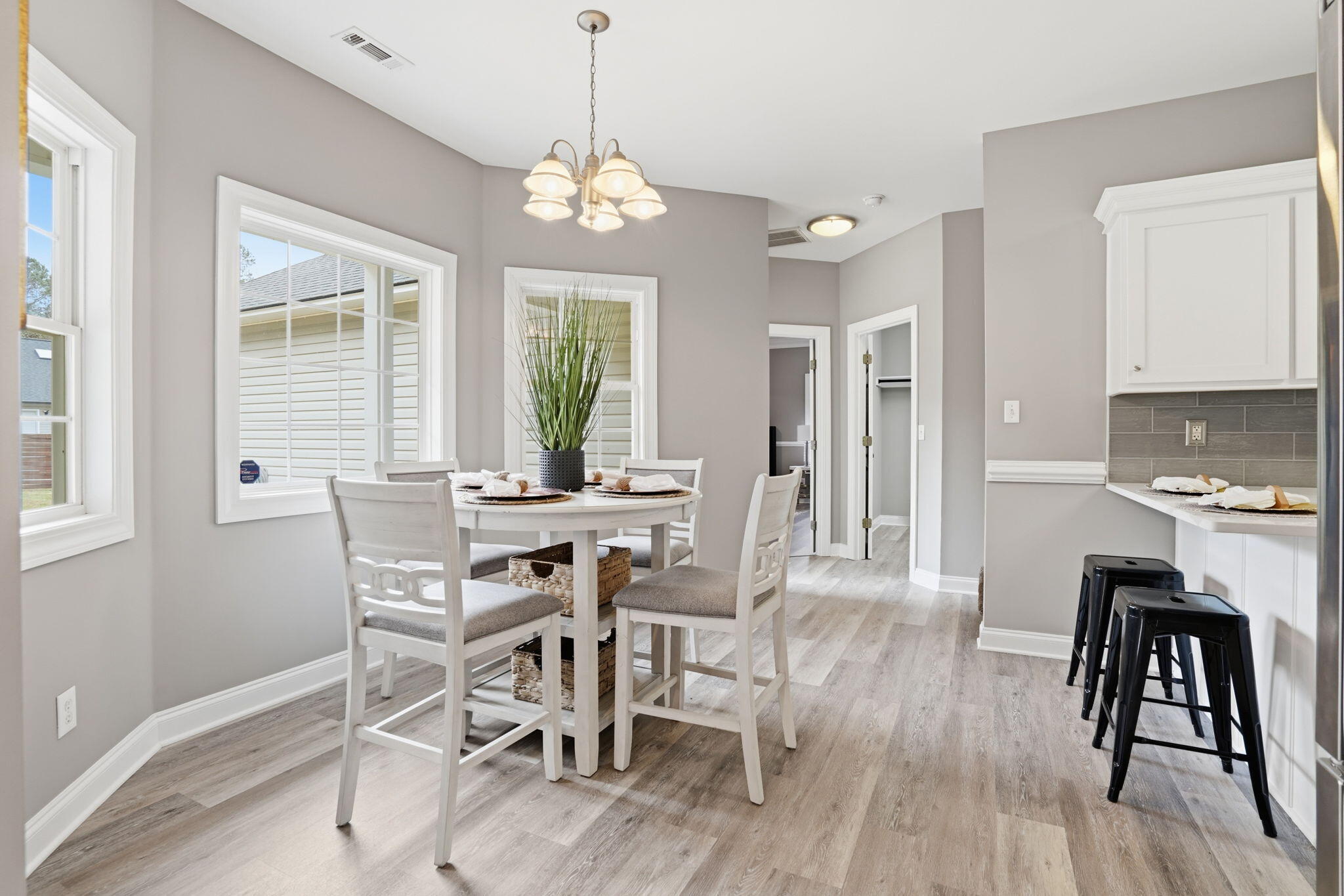 Moncks Corner, South Carolina, 29461, United States, 4 Bedrooms Bedrooms, ,3 BathroomsBathrooms,Residential,Active,2019795