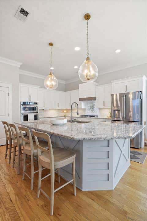 Photo of 329 Ashby Street, Summerville, SC 29486 (MLS # 26016148)