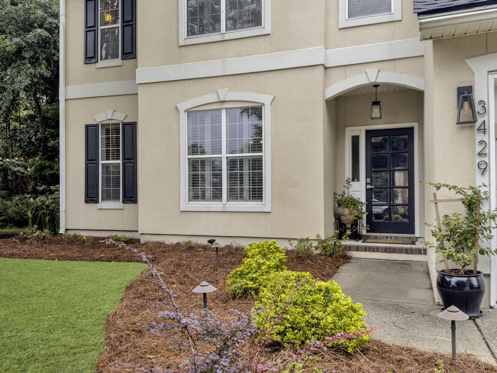 Photo of 3429 Oxfordshire Lane, Mount Pleasant, SC 29466 (MLS # 26012070)