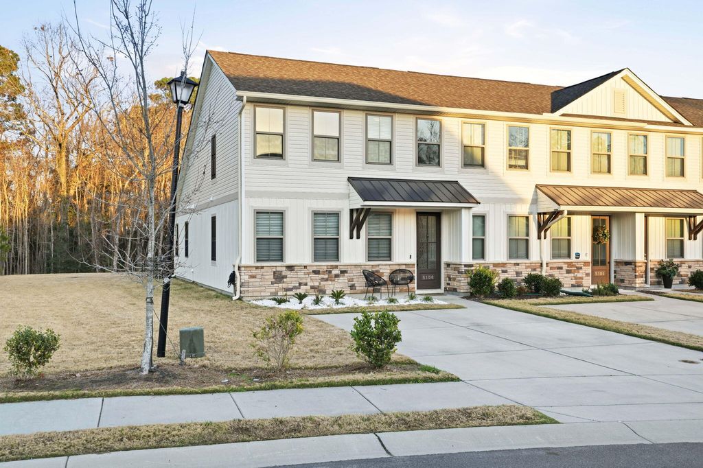 Photo of 5106 Park Creek Avenue, North Charleston, SC 29418 (MLS # 26000403)