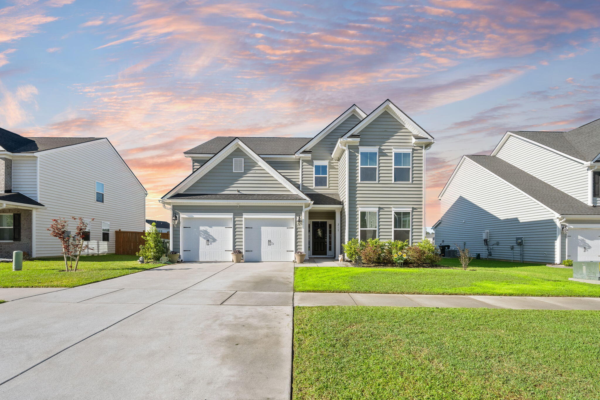 215 Squire Pope Road
