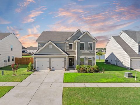 Photo of 215 Squire Pope Road, Summerville, SC 29486 (MLS # 26010739)