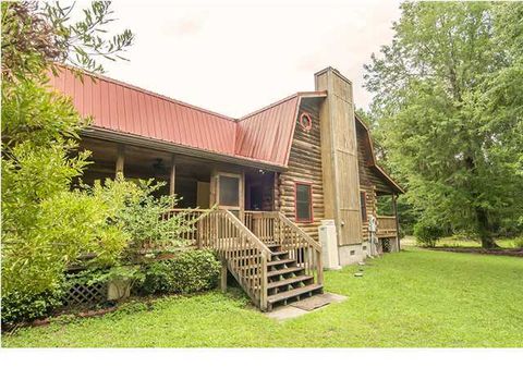 A home in Summerville