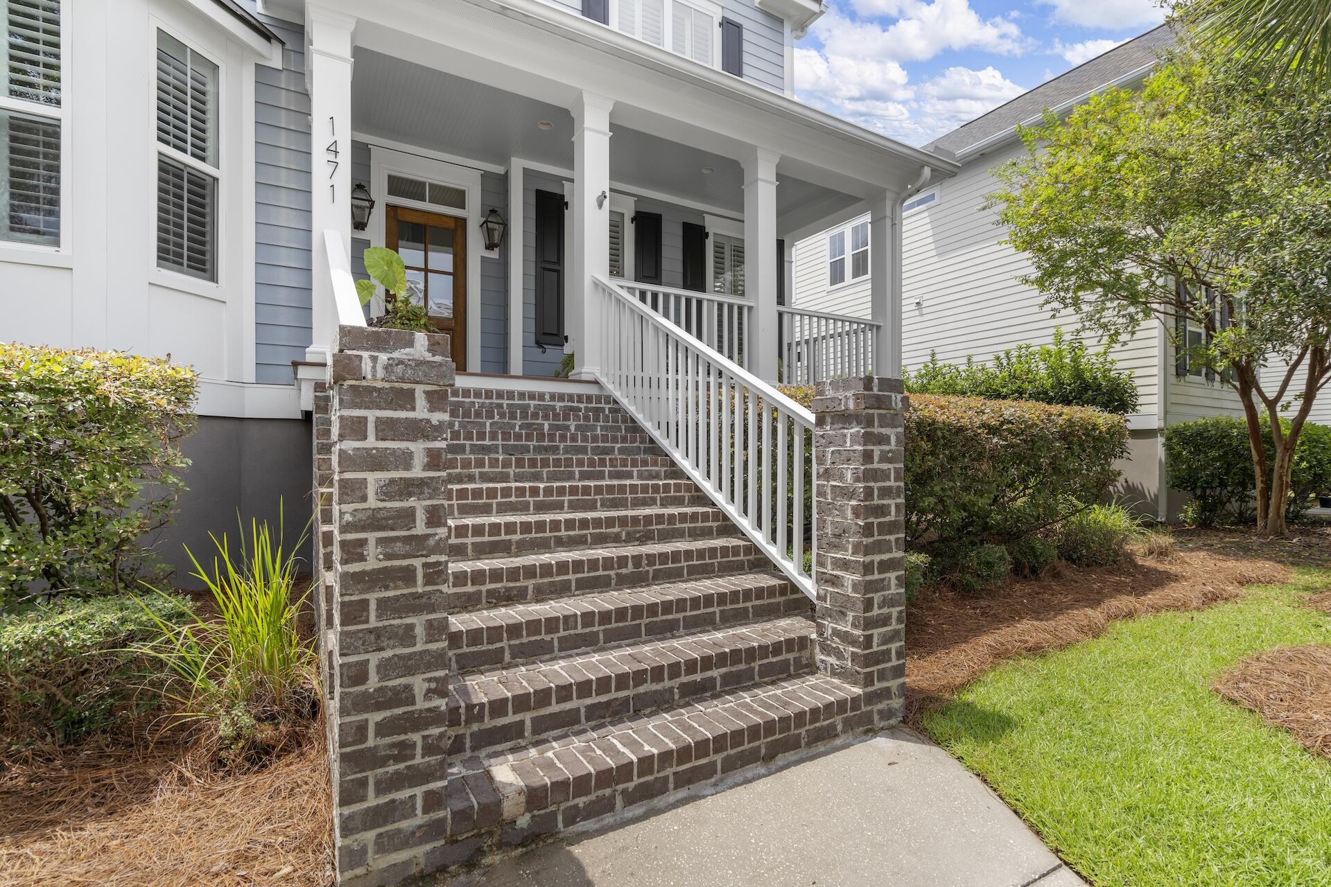 1471 Wando Landing Street