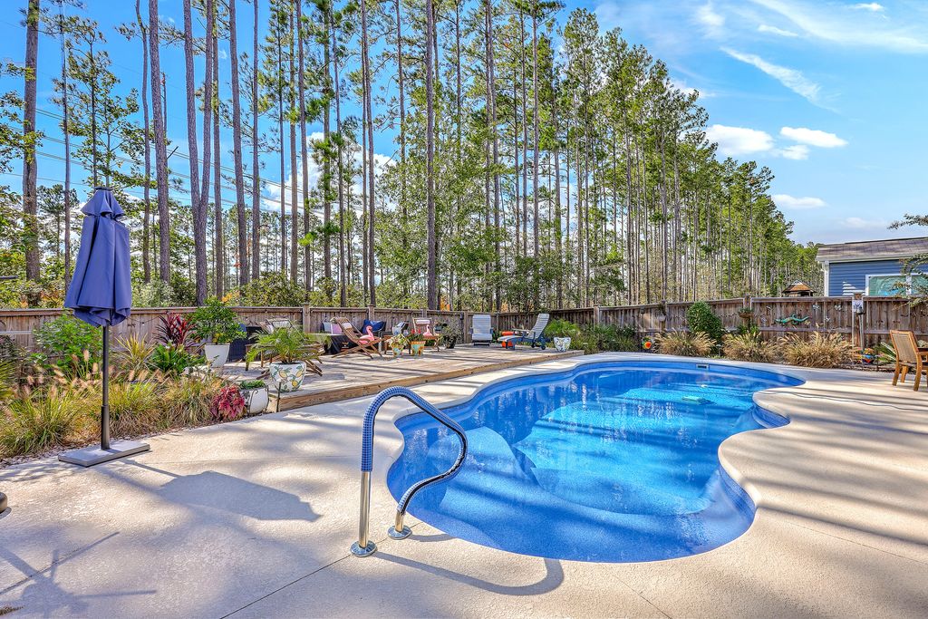 Photo of 213 Shadybrook Drive, Summerville, SC 29486 (MLS # 25028153)