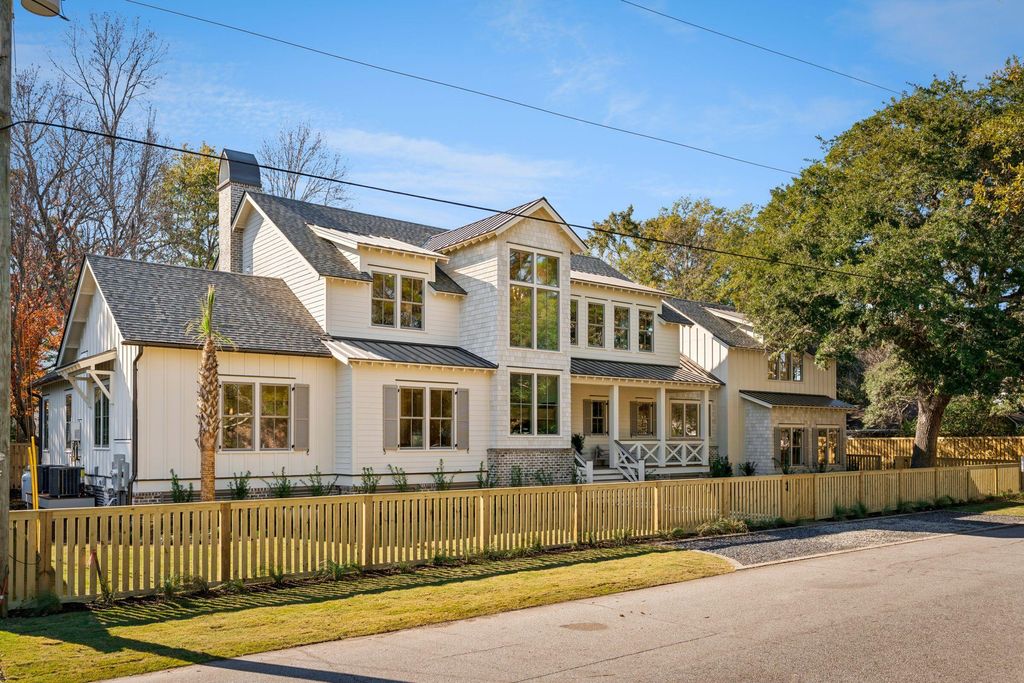 Photo of 1335 Erckmann Drive, Mount Pleasant, SC 29464 (MLS # 25032026)