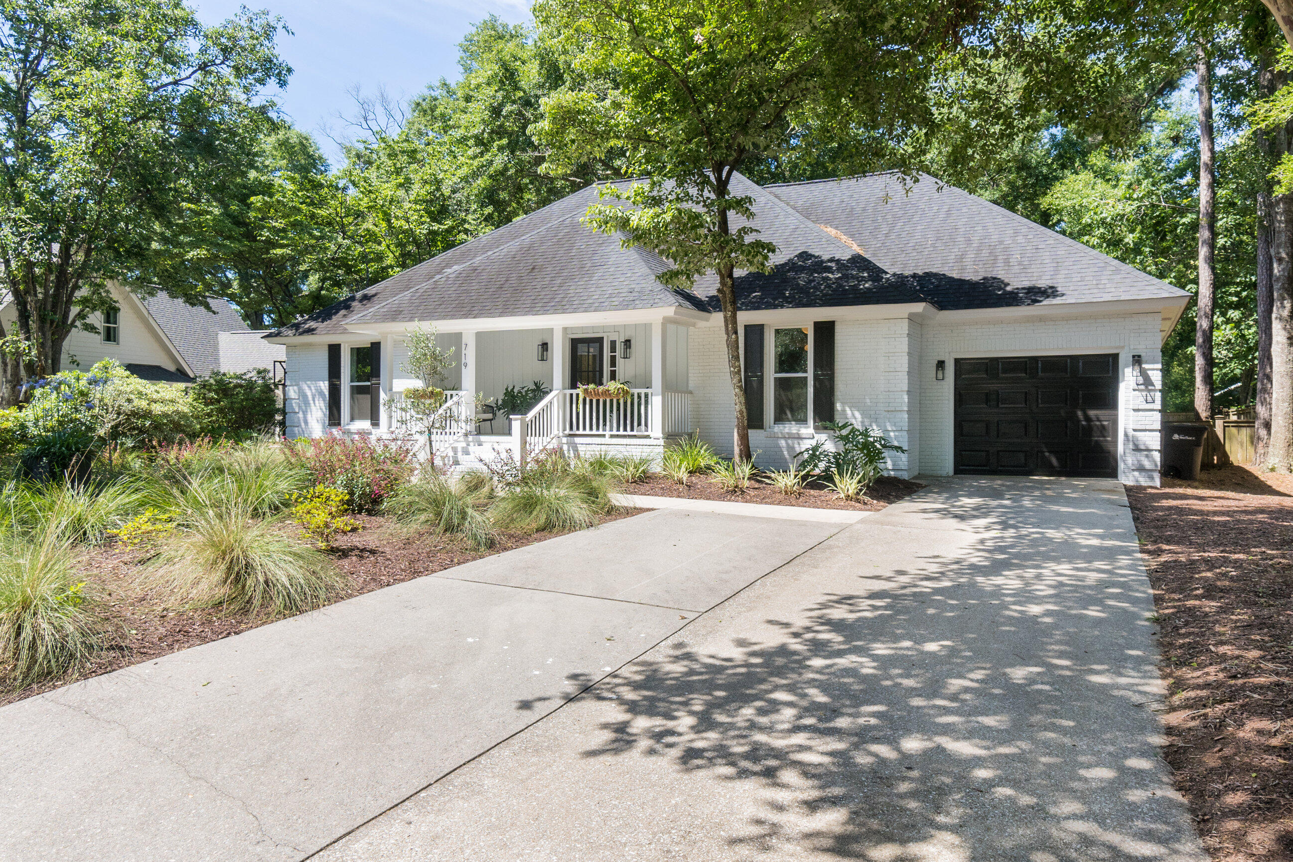 View Mount Pleasant, SC 29464 house