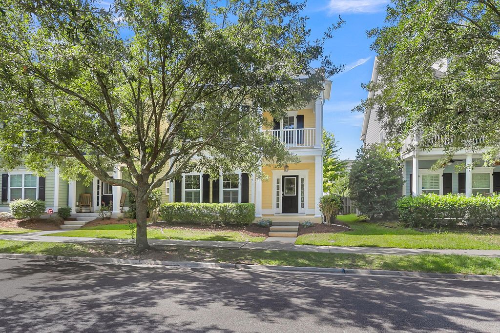 Photo of 219 Lotz Drive, Summerville, SC 29483 (MLS # 26020875)