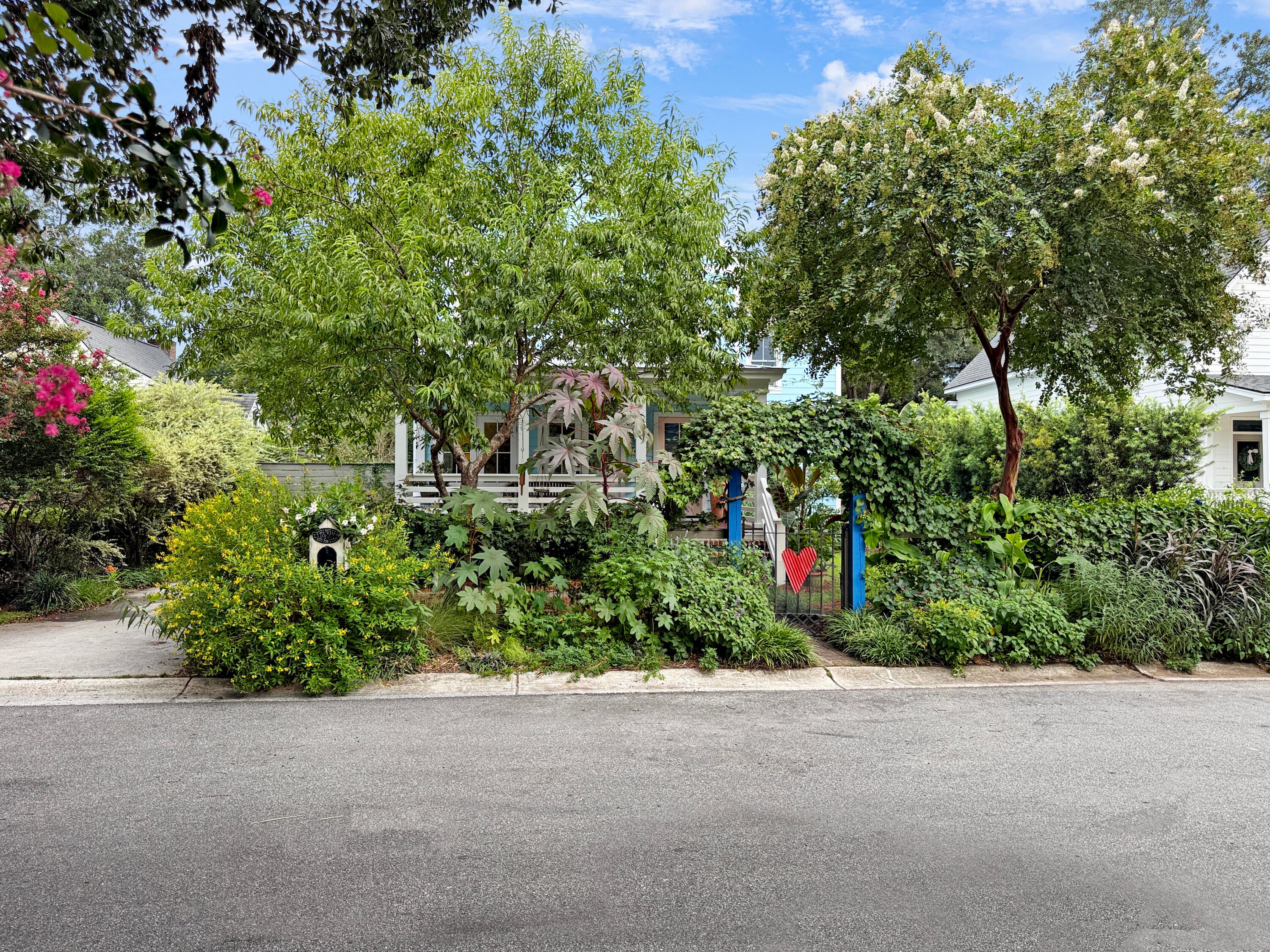1474 Village Square