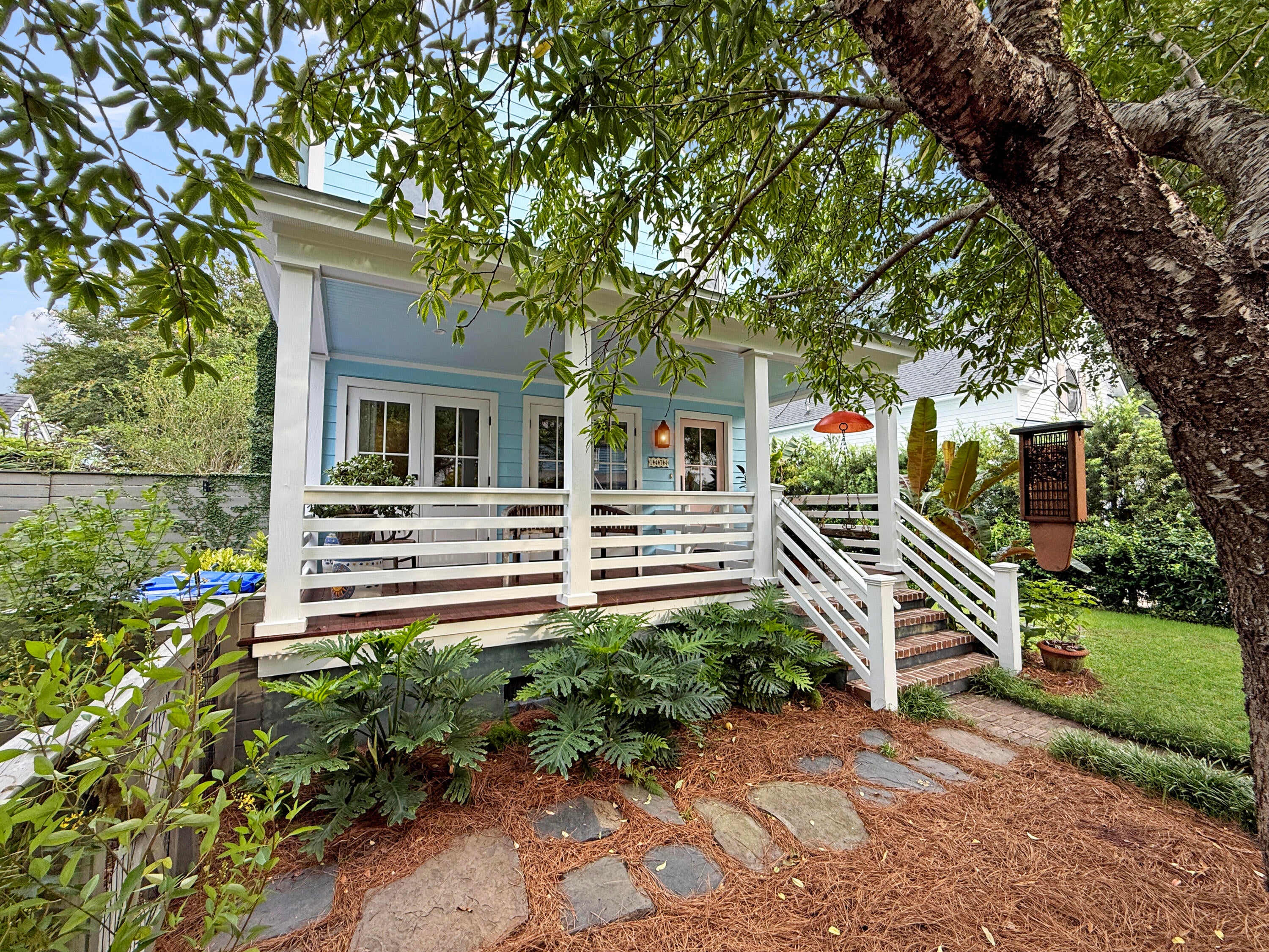1474 Village Square