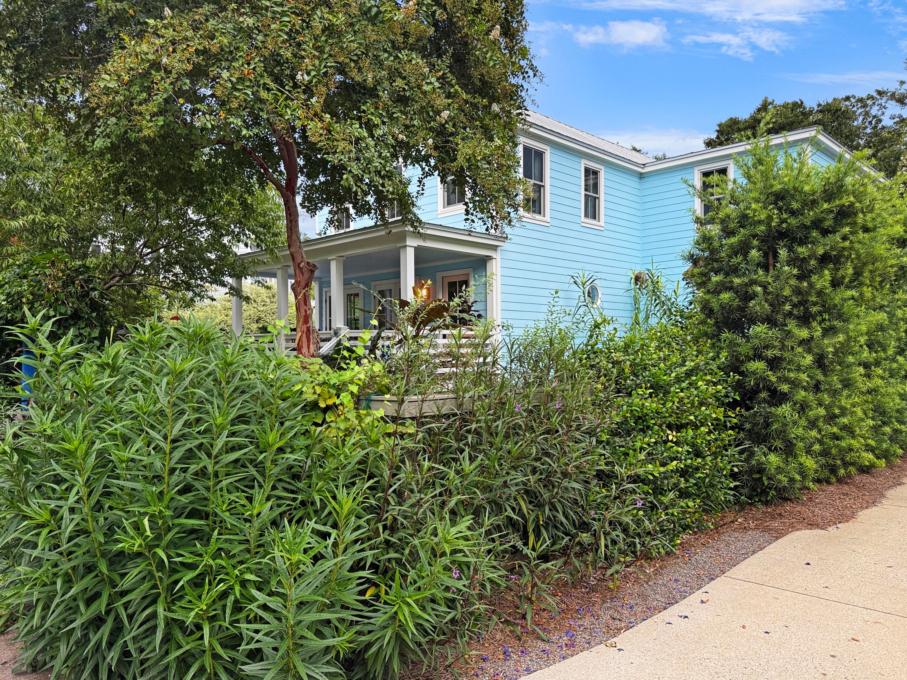 1474 Village Square