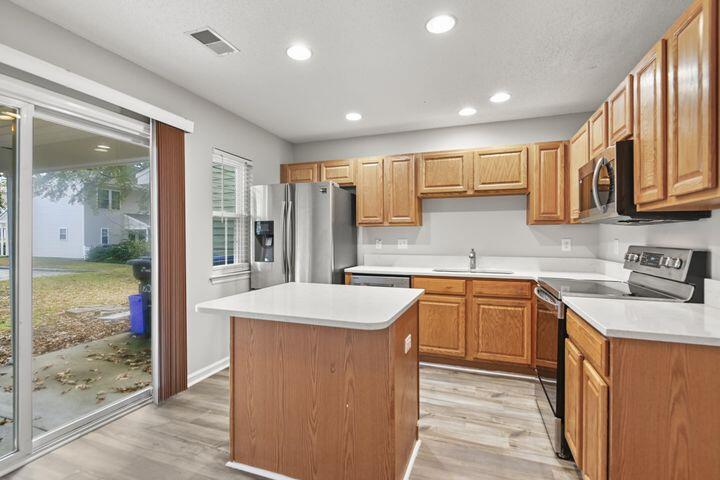 8010 Shadow Oak Drive
