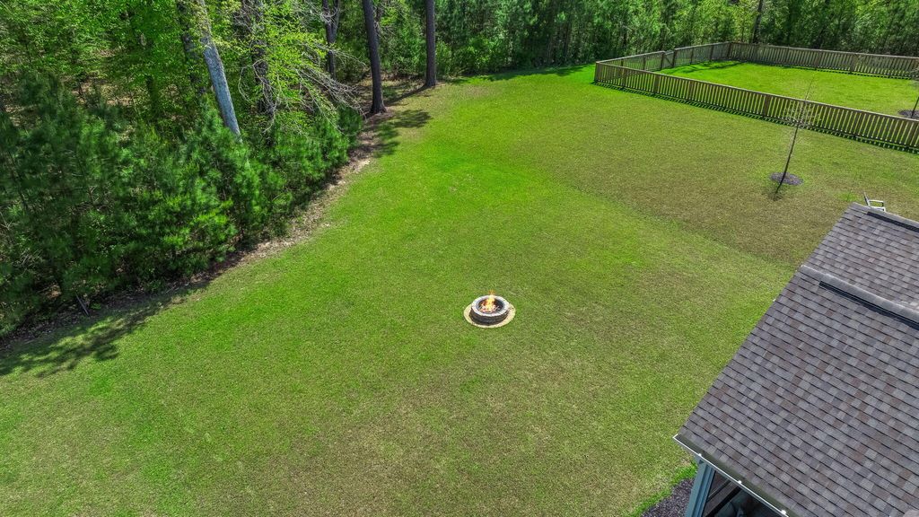 Photo of 404 Oak View Way, Summerville, SC 29483 (MLS # 26009850)
