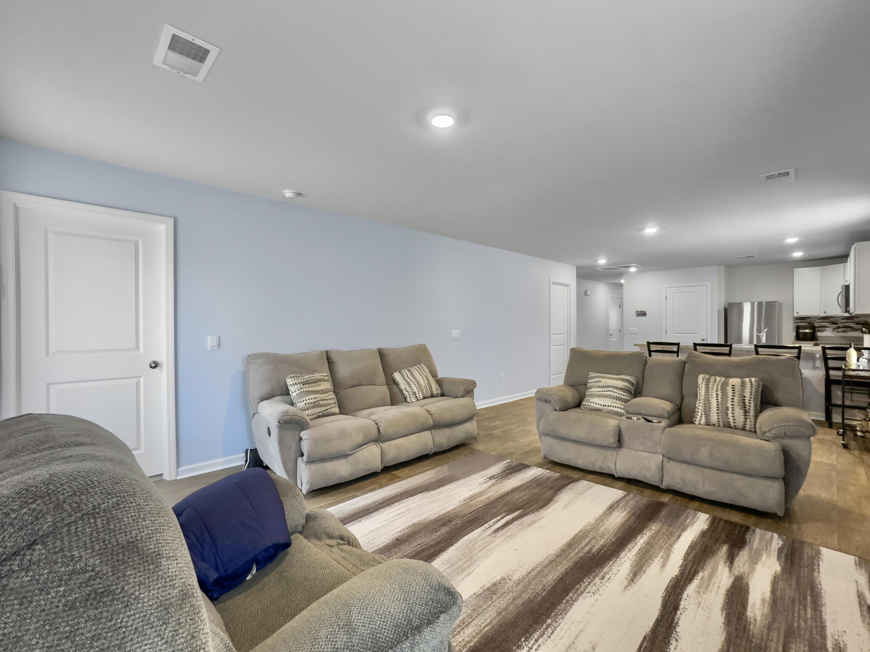 386 Spruce Ivy Street