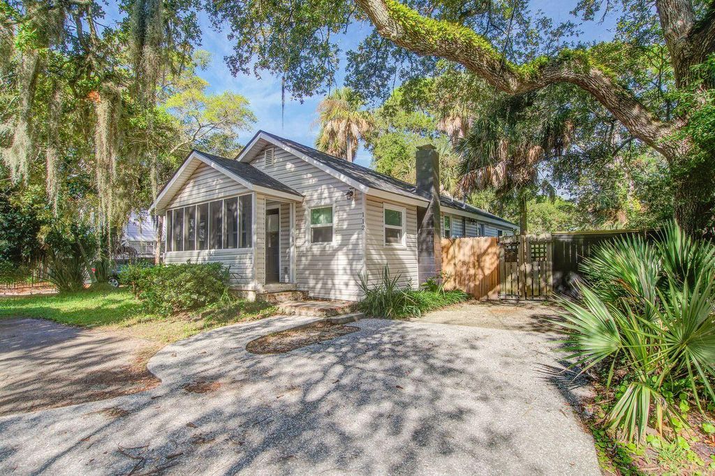 Photo of 112 W W Huron Avenue, Folly Beach, SC 29439 (MLS # 25027735)