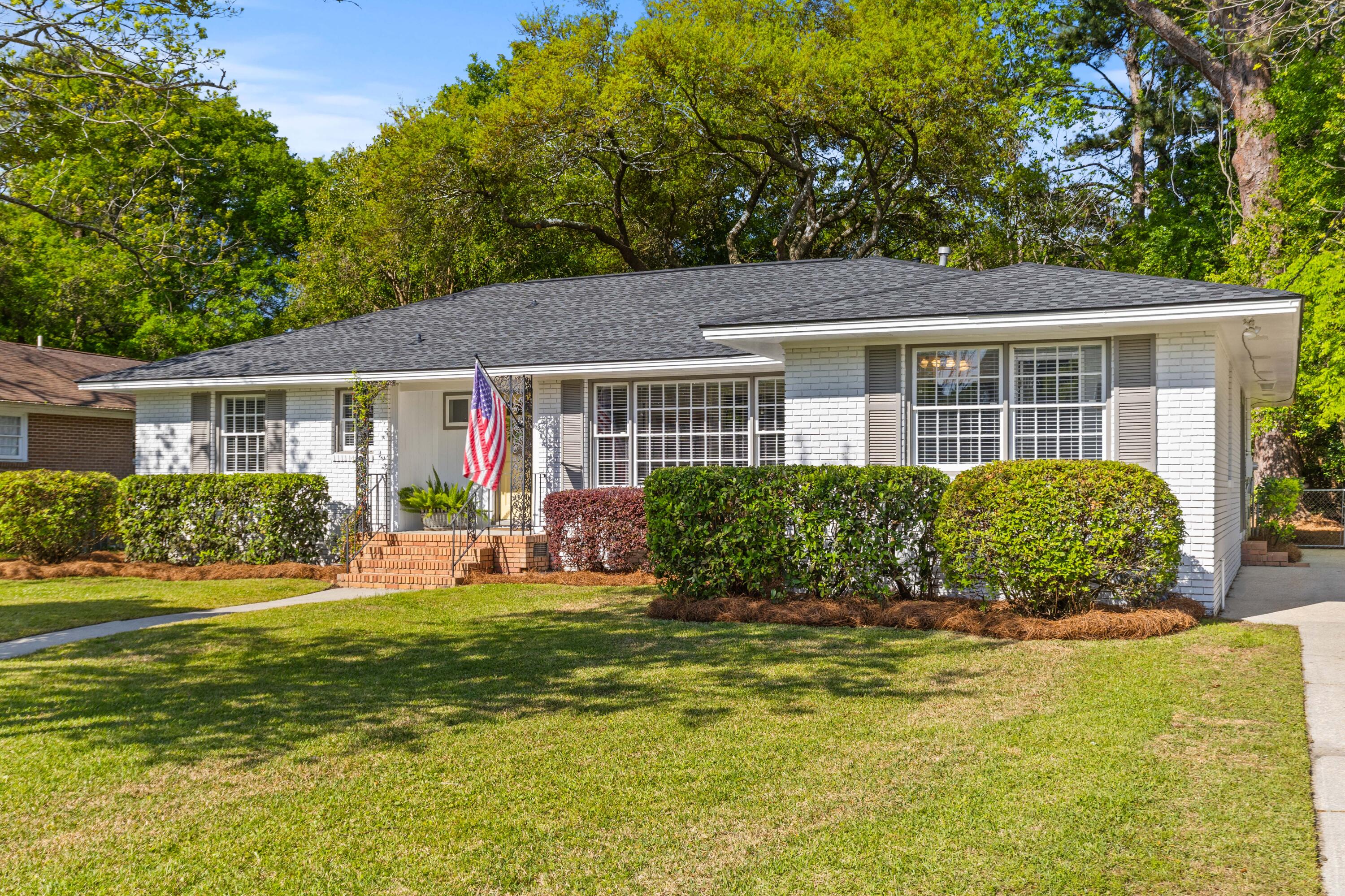 405 Cross Street