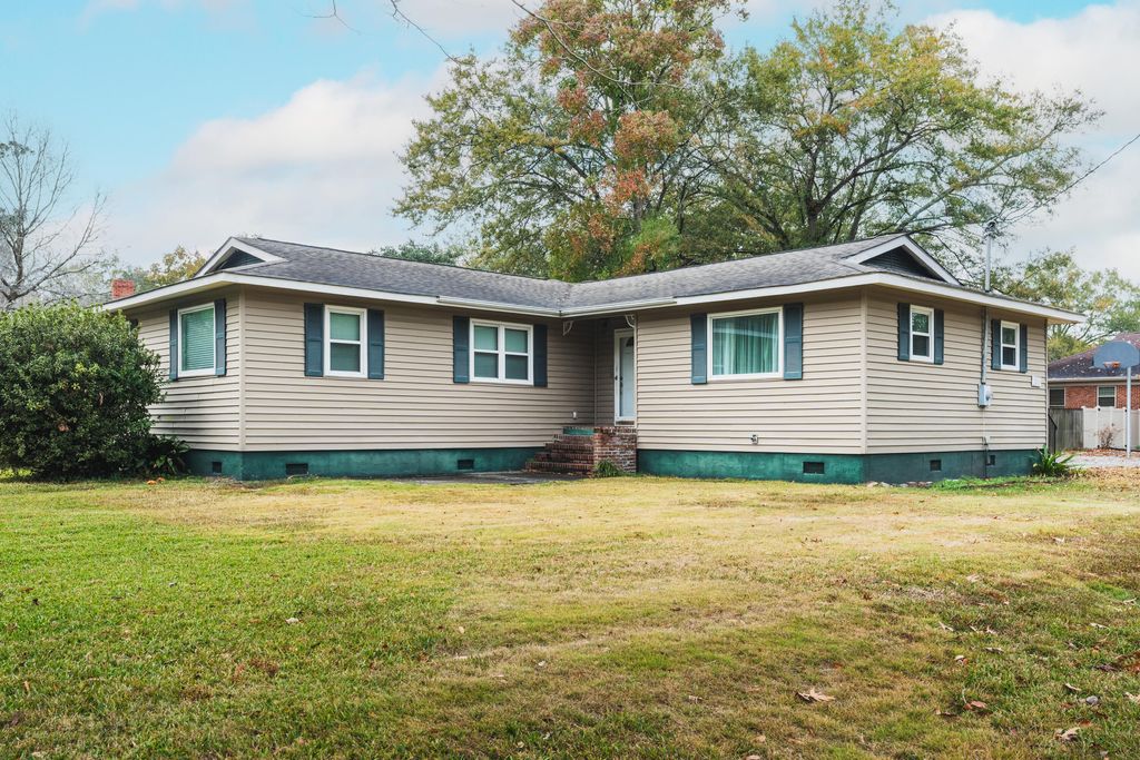 Photo of 1216 Gibson Avenue, Hanahan, SC 29410 (MLS # 25031386)