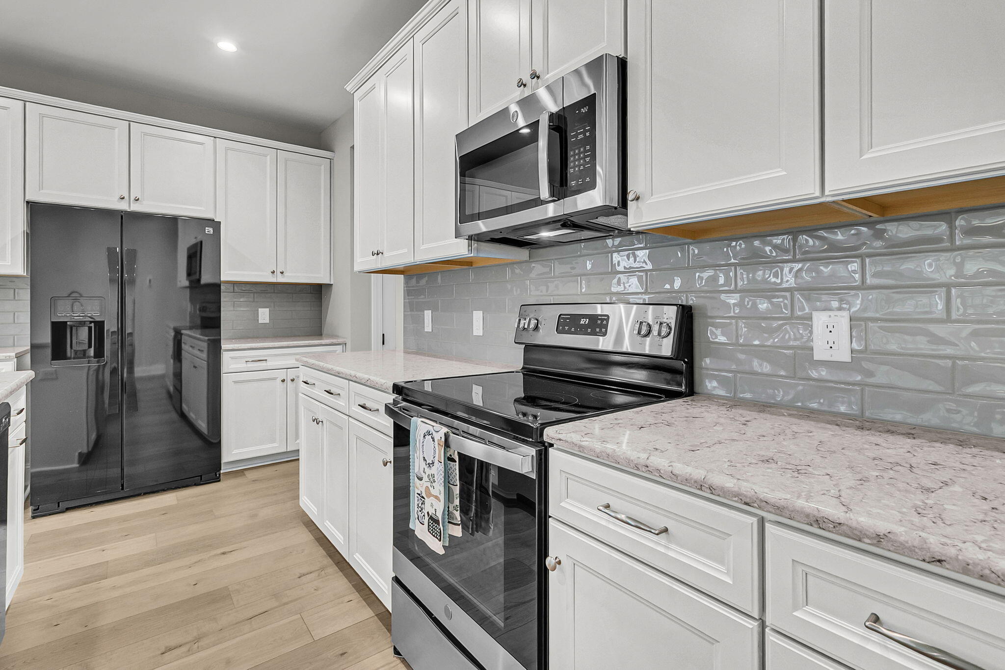 395 Seaside Trail