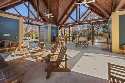 A home in North Charleston