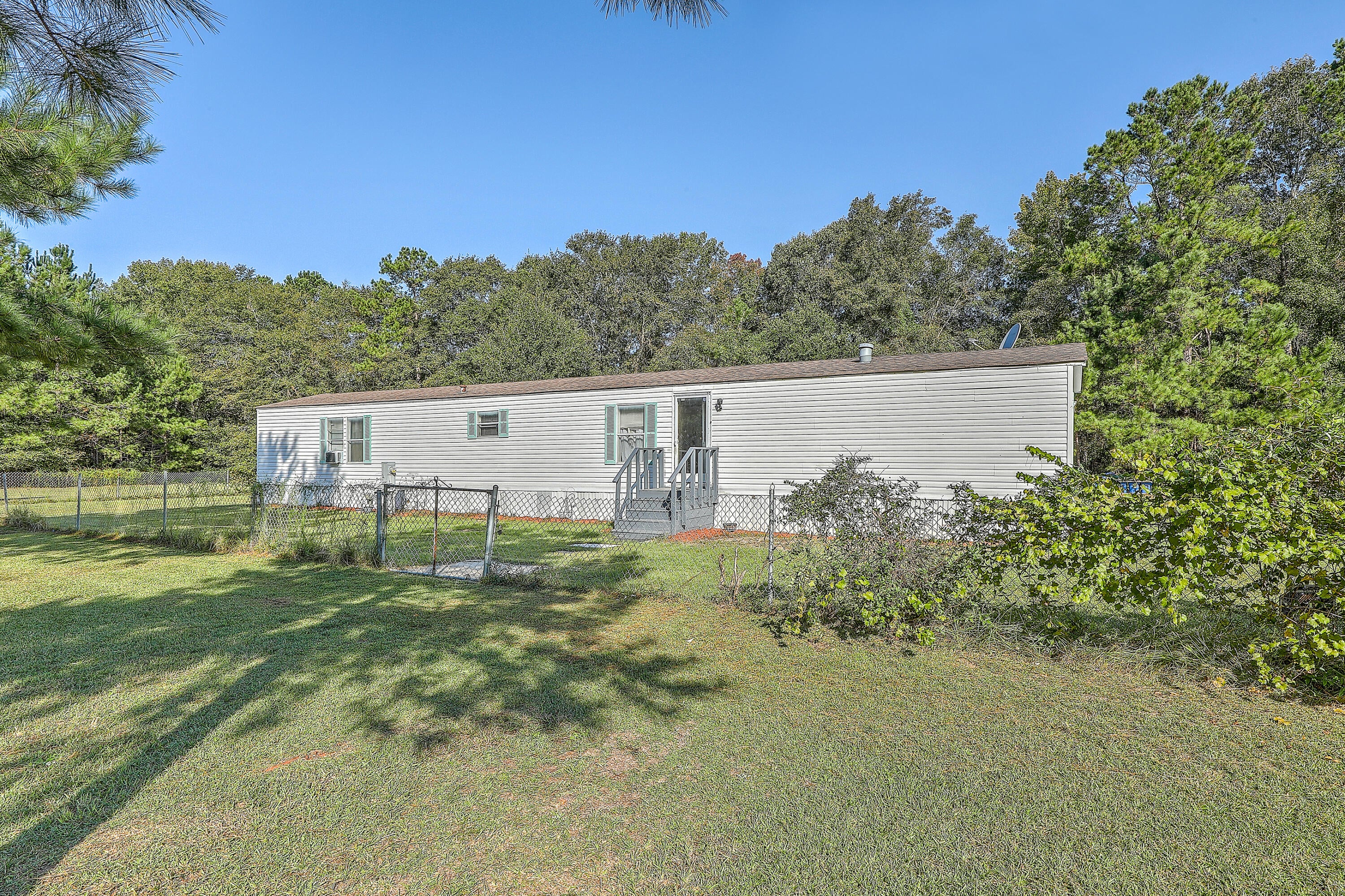 118 Rooster Lane