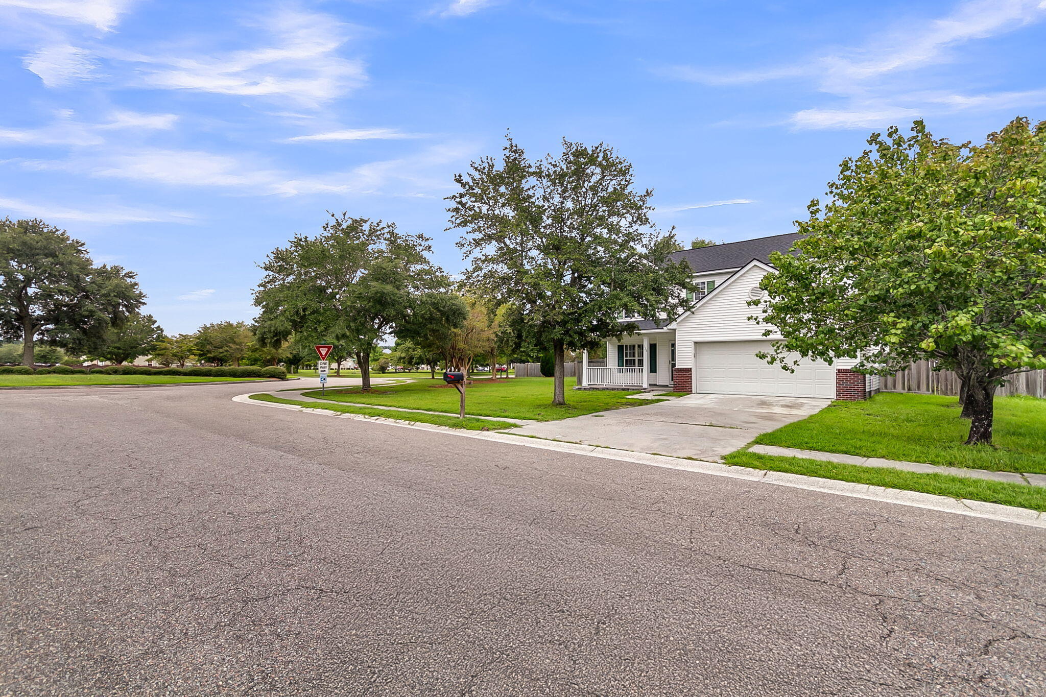 528 Holiday Drive