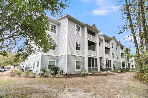 A home in Mount Pleasant