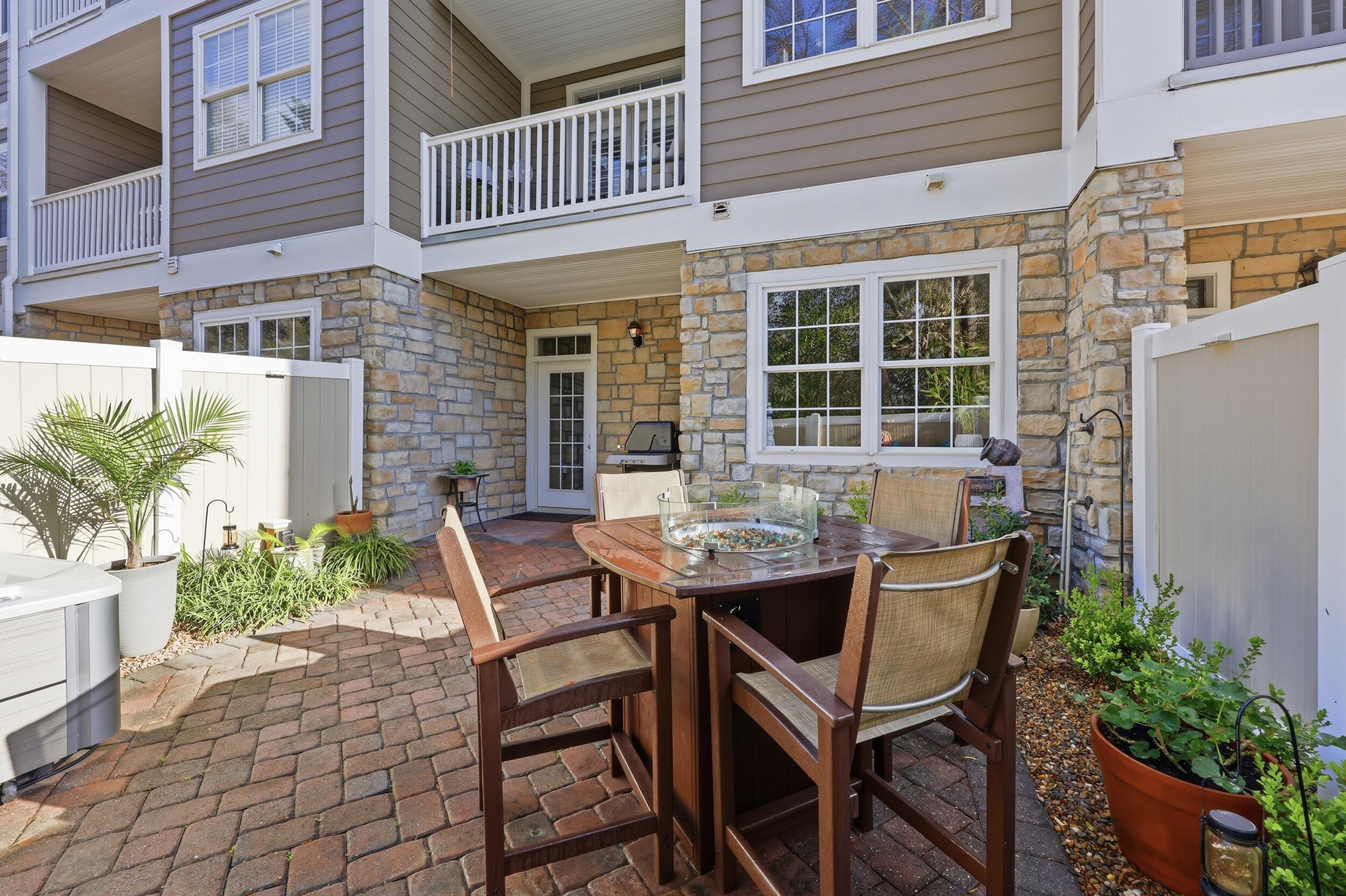 122 Oyster Bay Drive Unit 102