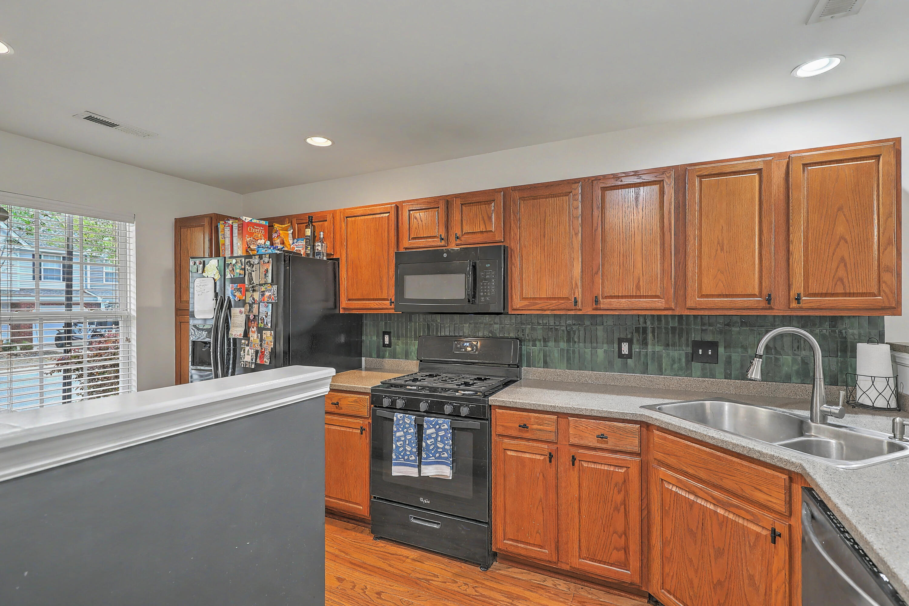 8658 Grassy Oak Trail