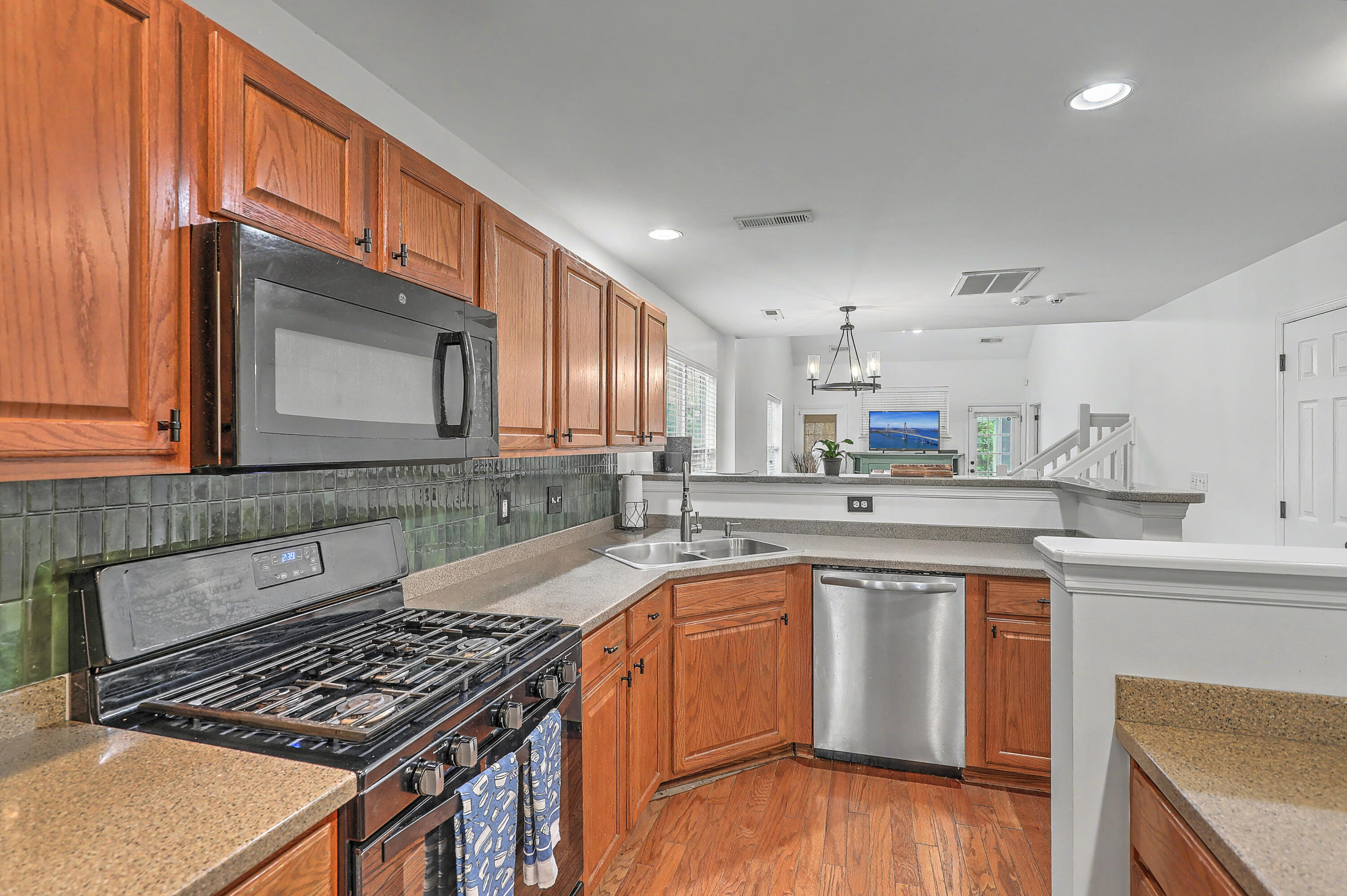 8658 Grassy Oak Trail