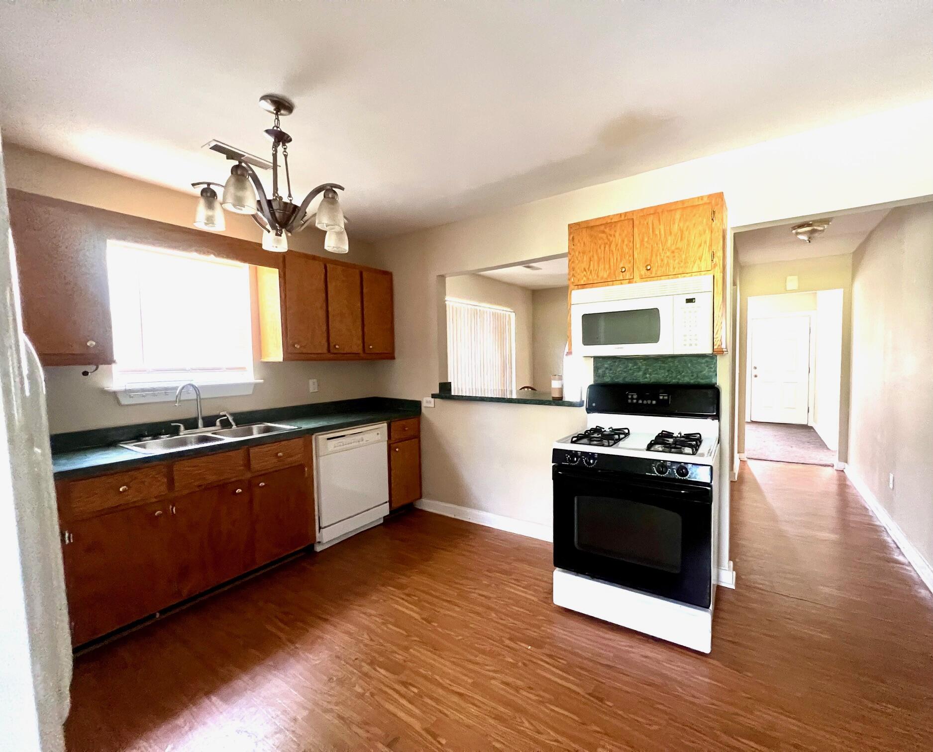 113 Gospel Lane A & B